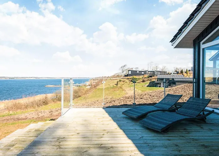 5 Star In * Løgstrup