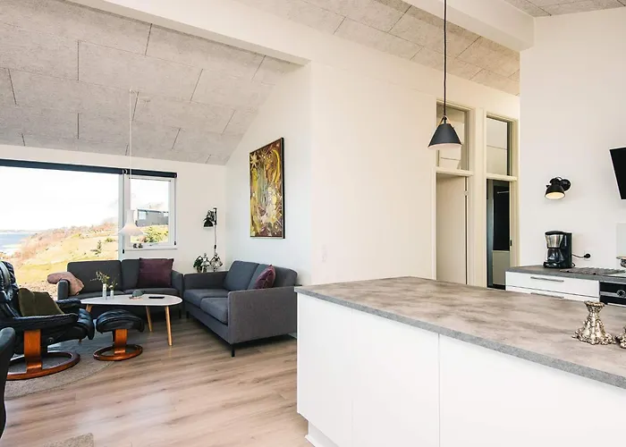 5 Star In Løgstrup