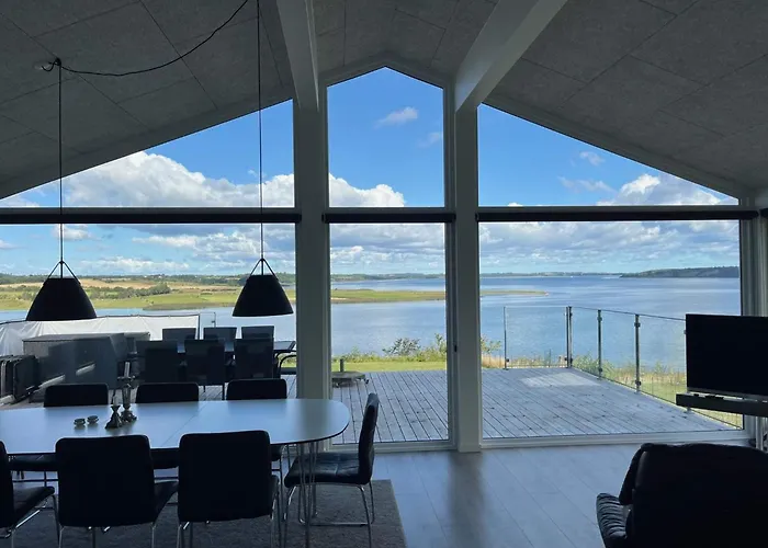 5 Star In Løgstrup
